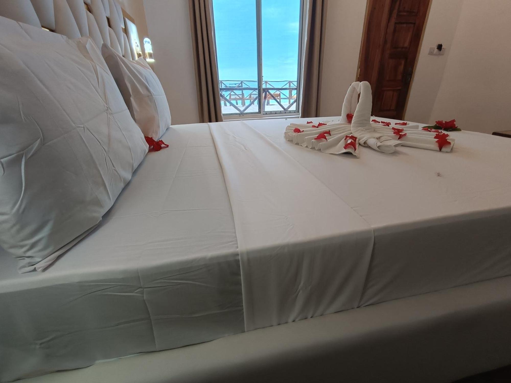 Zanzi Beach Hotel Nungwi Eksteriør billede